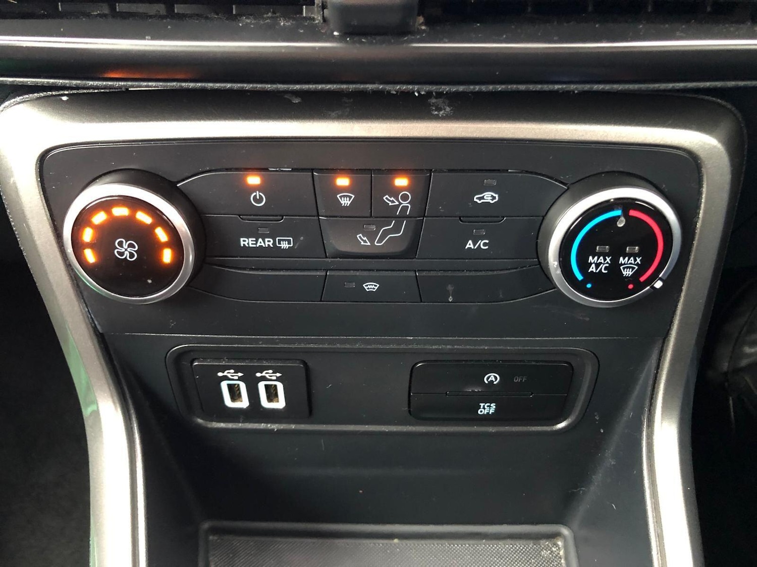 Used Ford Ecosport 2018 for sale - 77358944: Photo 21