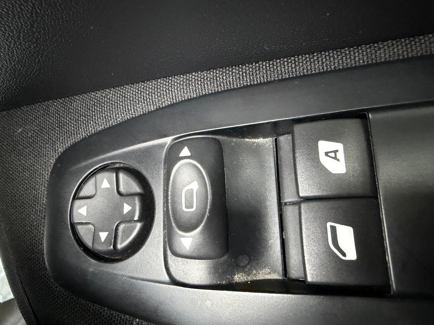 Used Peugeot 208 2018 for sale - 77559344: Photo 20