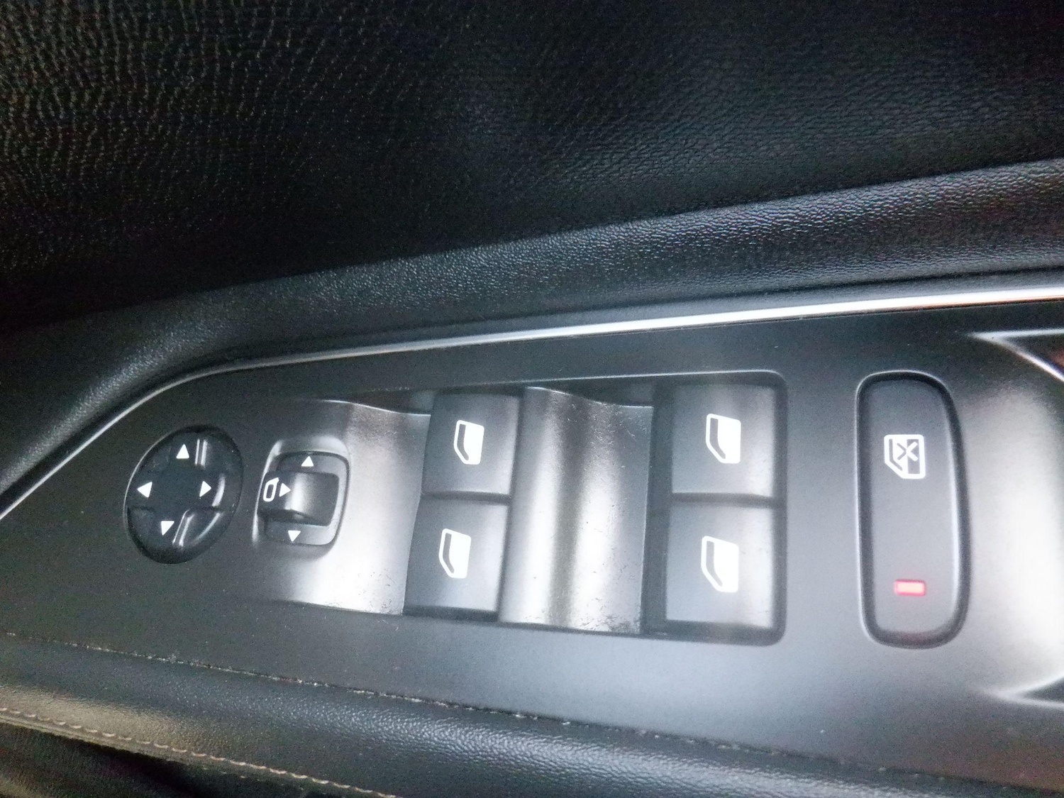 Used Peugeot 3008 2019 for sale - 77229676: Photo 26