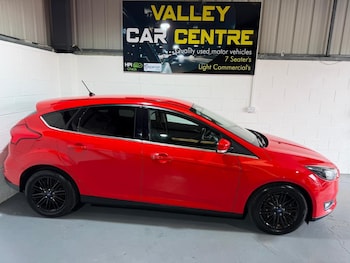 Used Ford Focus 2017 for sale - 79609709: Photo