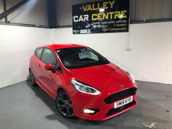 Used Ford Fiesta 2018 for sale - 77230504: Photo