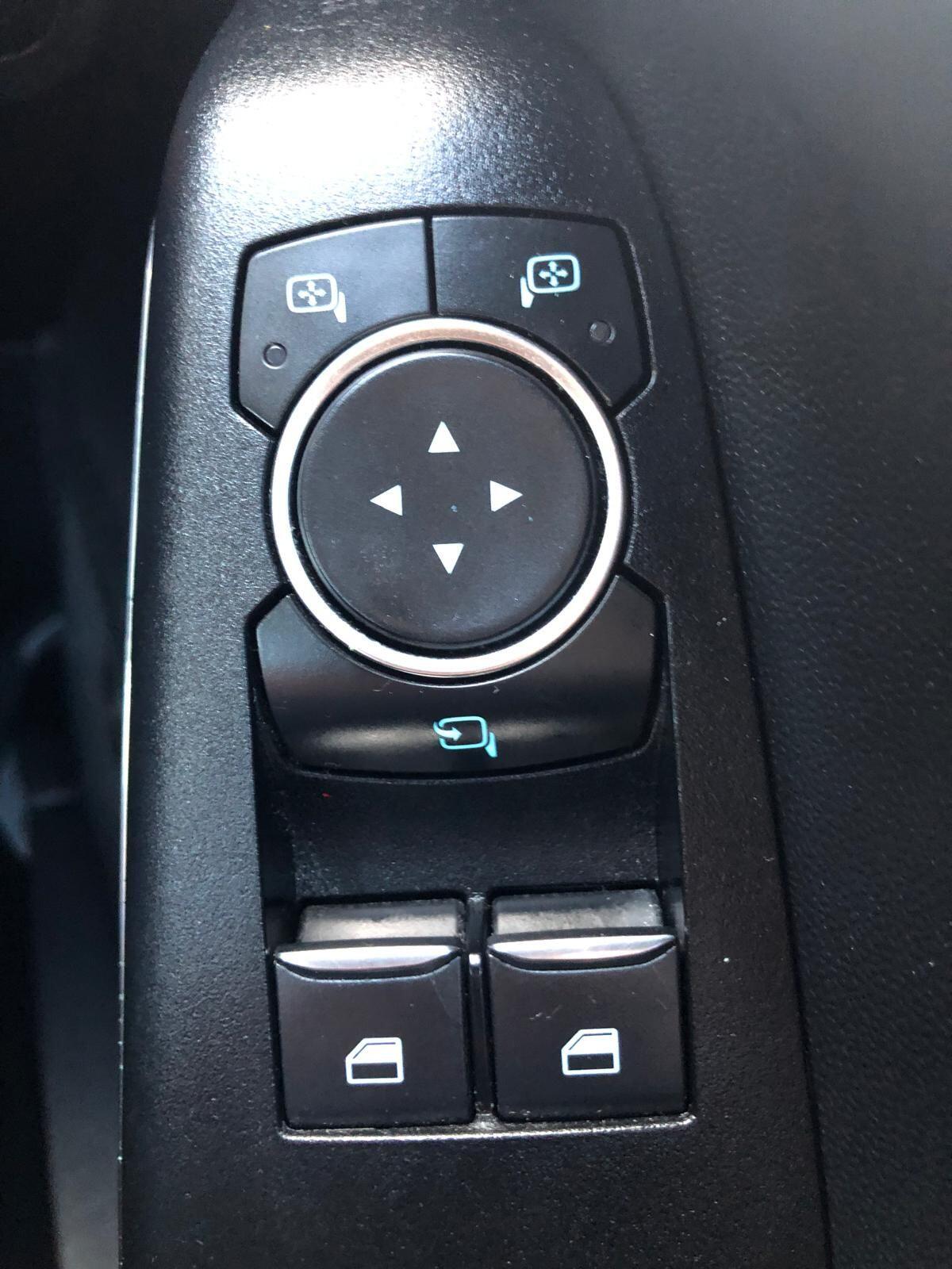 Used Ford Fiesta 2018 for sale - 77230504: Photo 24