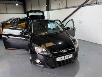 Used Ford Focus 2013 for sale - 79374188: Photo