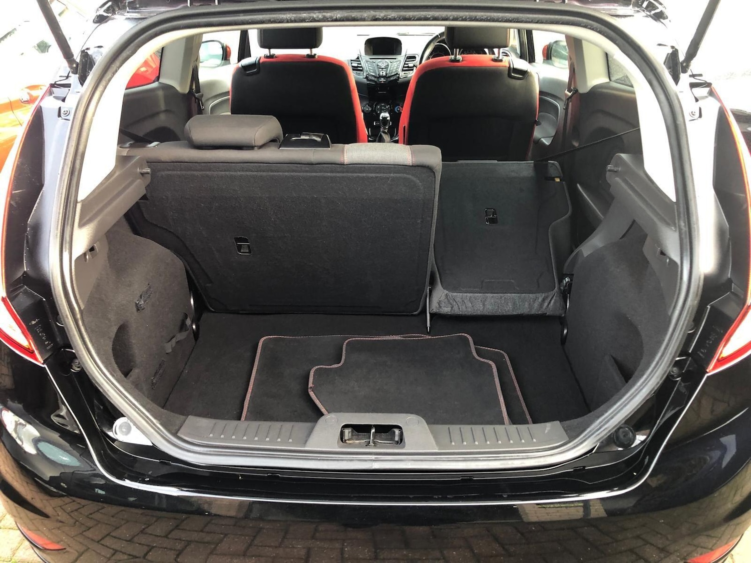 Used Ford Fiesta 2016 for sale - 77624994: Photo 13