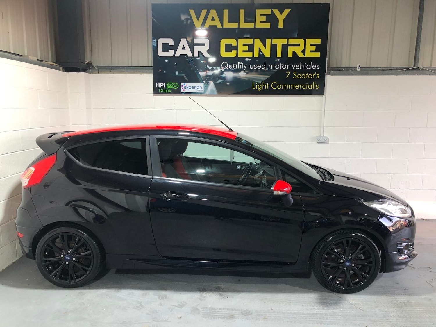 Used Ford Fiesta 2016 for sale - 77624994: Photo 5