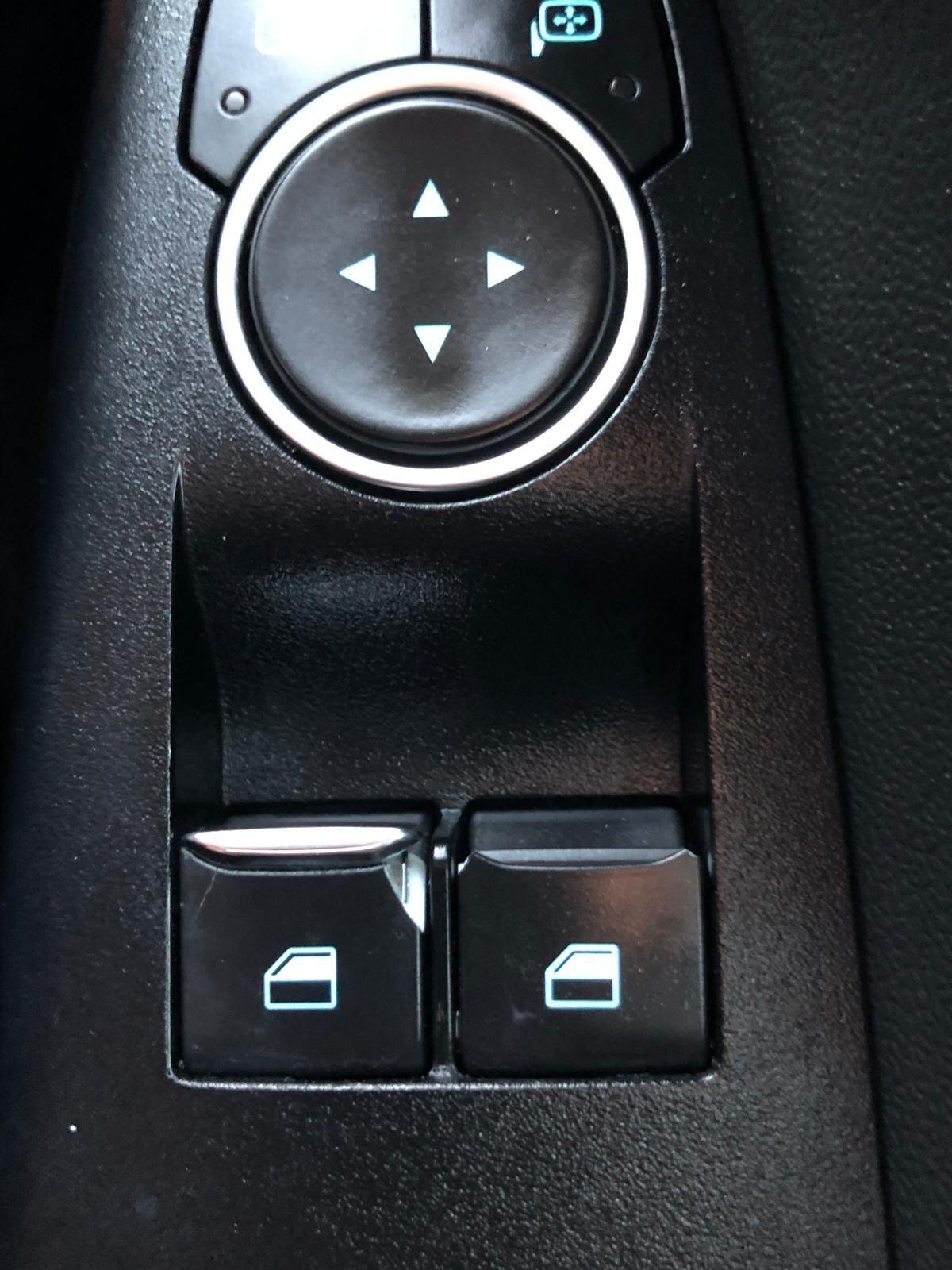 Used Ford Fiesta for sale - 78020435: Photo 28