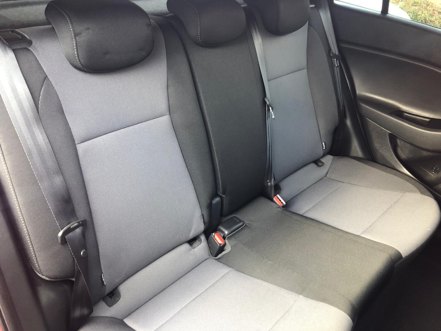 Used Hyundai i20 2018 for sale - 77230461: Photo 14