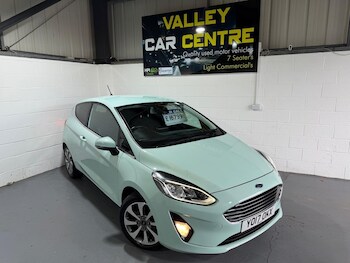 Used Ford Fiesta 2017 for sale - 78922401: Photo