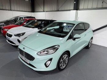 Used Ford Fiesta 2017 for sale - 78922401: Photo