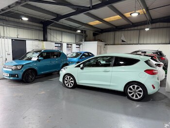 Used Ford Fiesta 2017 for sale - 78922401: Photo