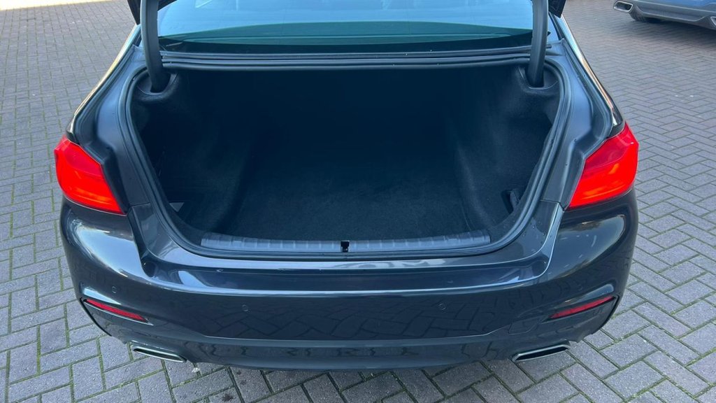 Used BMW 5 Series 2020 for sale - 76655427: Photo 28