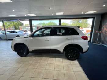 Used Suzuki Vitara 2017 for sale - 74936715: Photo