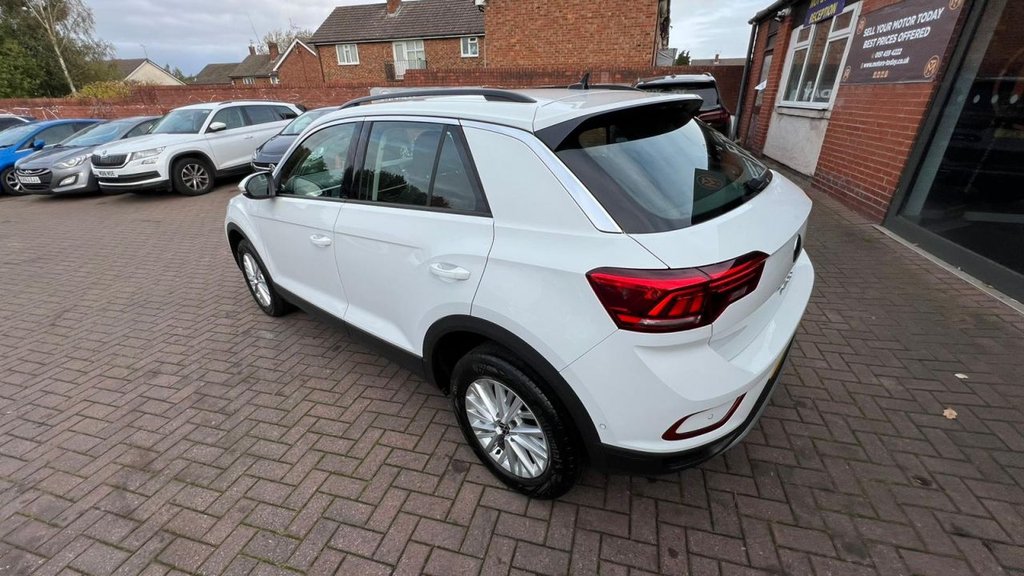 Used Volkswagen T-Roc 2023 for sale - 76751342: Photo 26