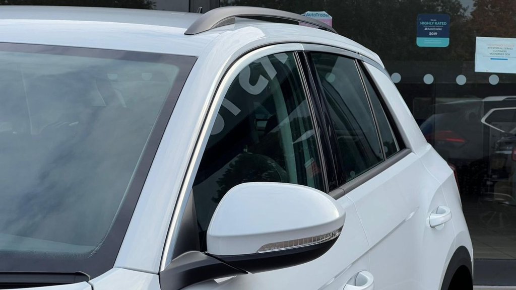 Used Volkswagen T-Roc 2023 for sale - 76751342: Photo 31