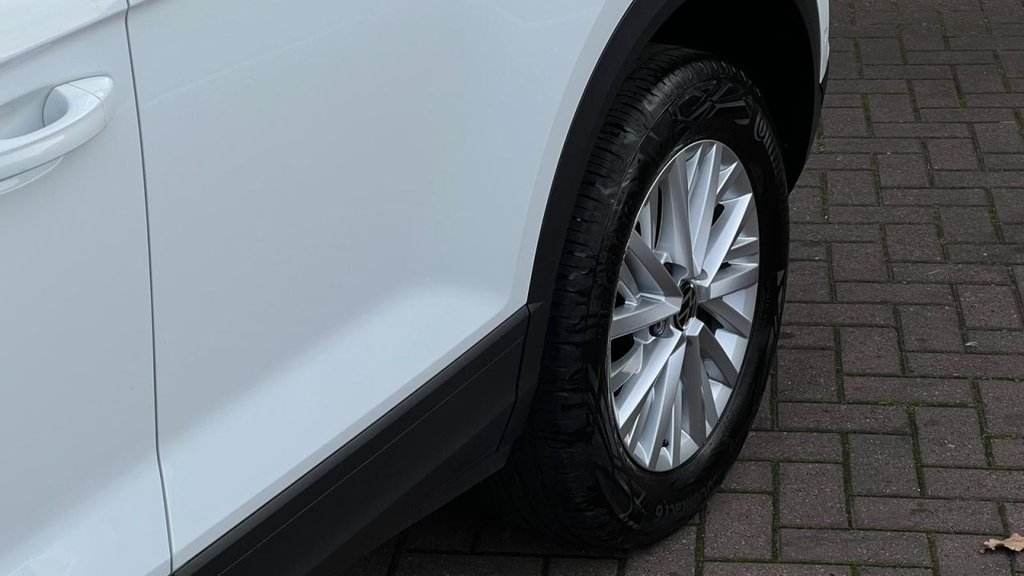 Used Volkswagen T-Roc 2023 for sale - 76751342: Photo 39