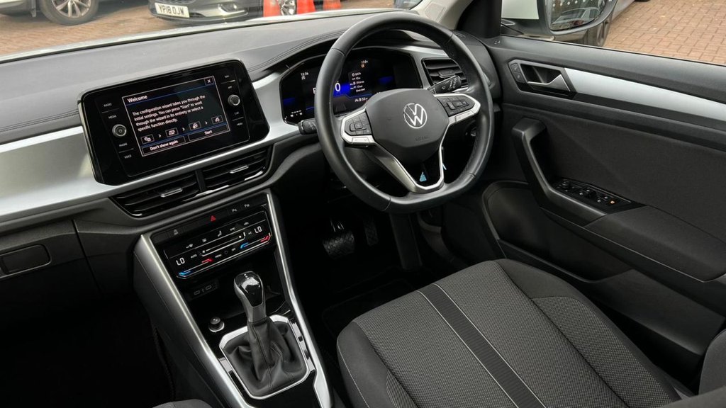 Used Volkswagen T-Roc 2023 for sale - 76751342: Photo 49