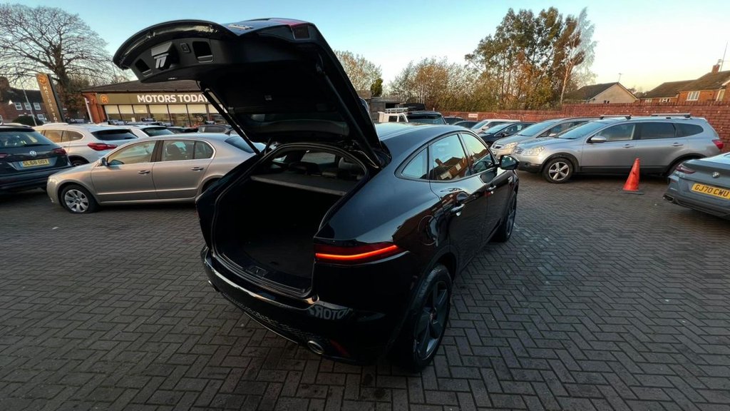 Used Jaguar E-Pace 2019 for sale - 76740366: Photo 25