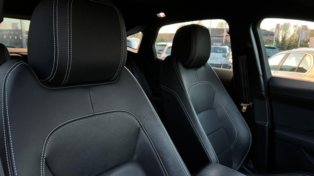 Used Jaguar E-Pace 2019 for sale - 76740366: Photo 28