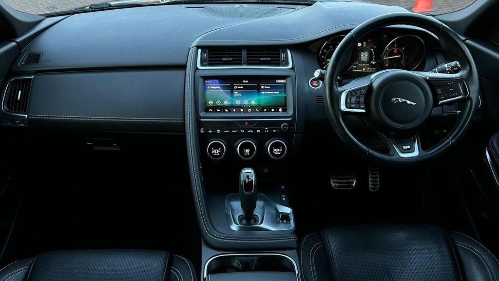 Used Jaguar E-Pace 2019 for sale - 76740366: Photo 3