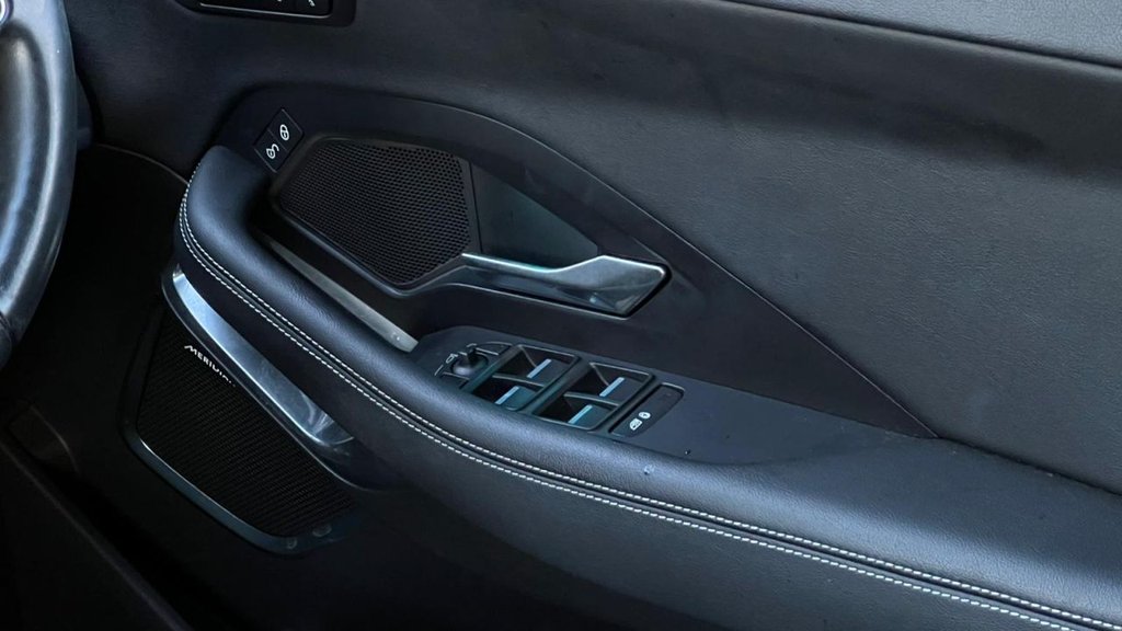 Used Jaguar E-Pace 2019 for sale - 76740366: Photo 39
