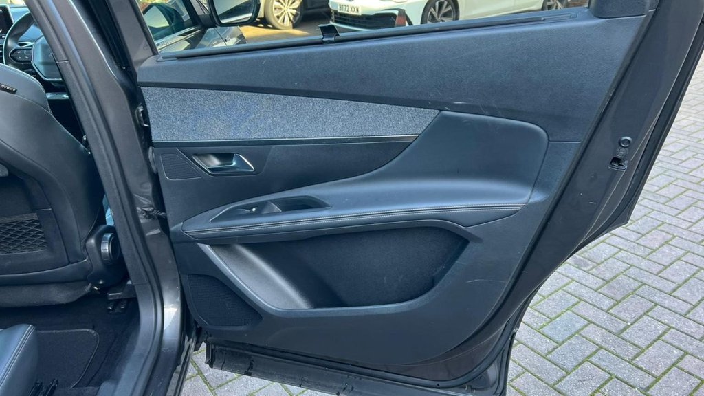 Used Peugeot 5008 2019 for sale - 76660620: Photo 38