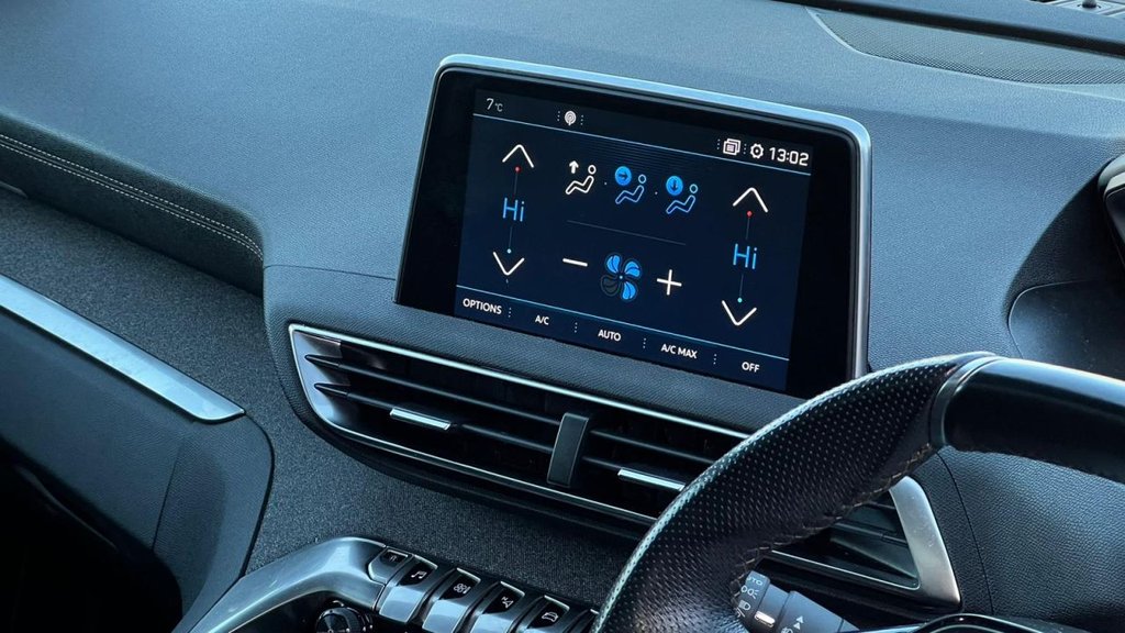 Used Peugeot 5008 2019 for sale - 76660620: Photo 9