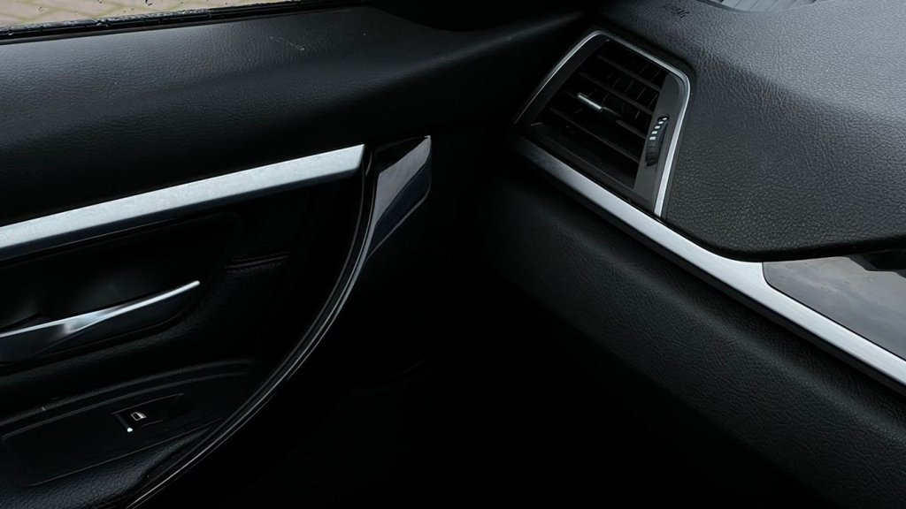 Used BMW 3 Series 2017 for sale - 77080337: Photo 20