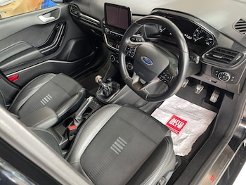 Used Ford Fiesta 2018 for sale - 75607424: Photo