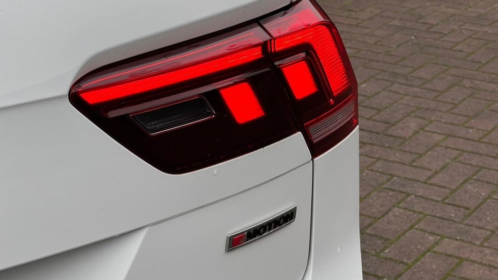 Used Volkswagen Tiguan 2018 for sale - 76514571: Photo 29