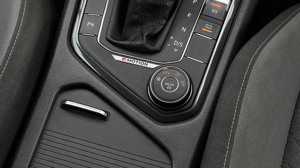 Used Volkswagen Tiguan 2018 for sale - 76514571: Photo 35