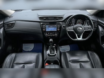 Used Nissan X-Trail 2020 for sale - 76841028: Photo