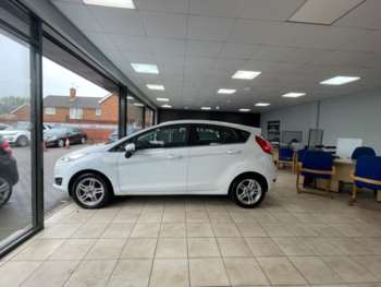 Used Ford Fiesta 2014 for sale - 74774000: Photo