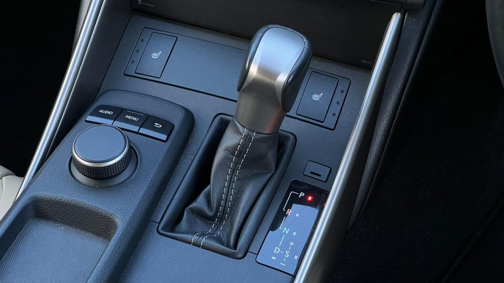 Used Lexus IS 2015 for sale - 76570604: Photo 18