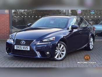 2015 (15) - 2.5 300h Executive Edition Saloon 4dr Petrol Hybrid E-CVT Euro 5 (s/s) (223