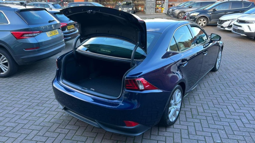 Used Lexus IS 2015 for sale - 76570604: Photo 20