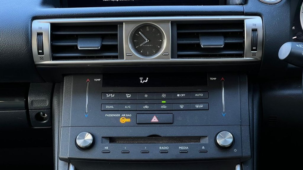 Used Lexus IS 2015 for sale - 76570604: Photo 28