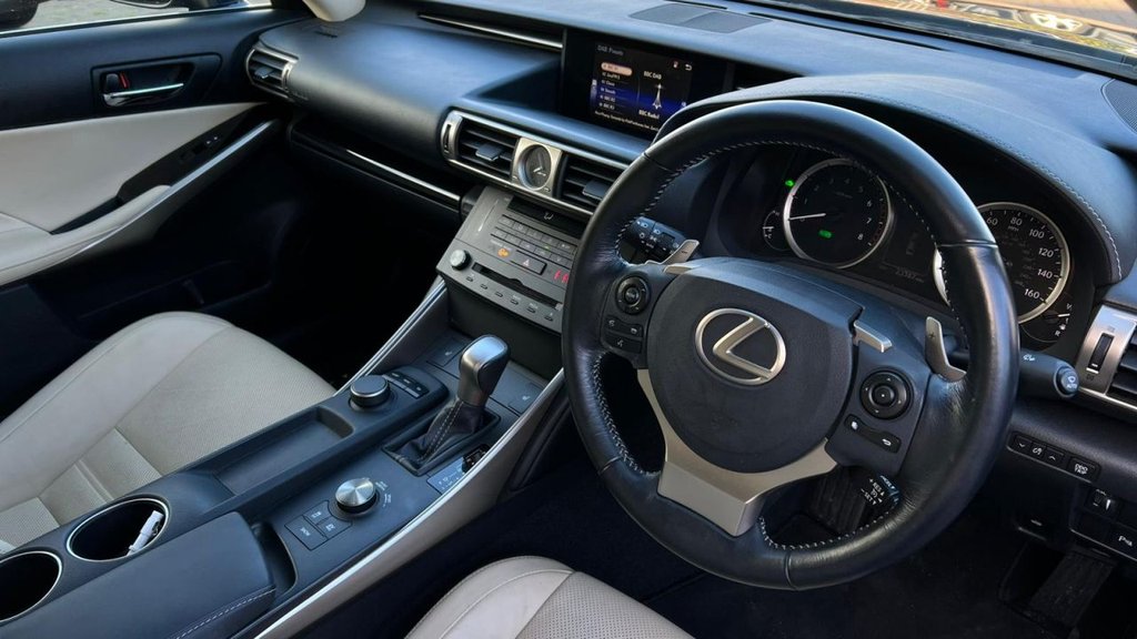 Used Lexus IS 2015 for sale - 76570604: Photo 30