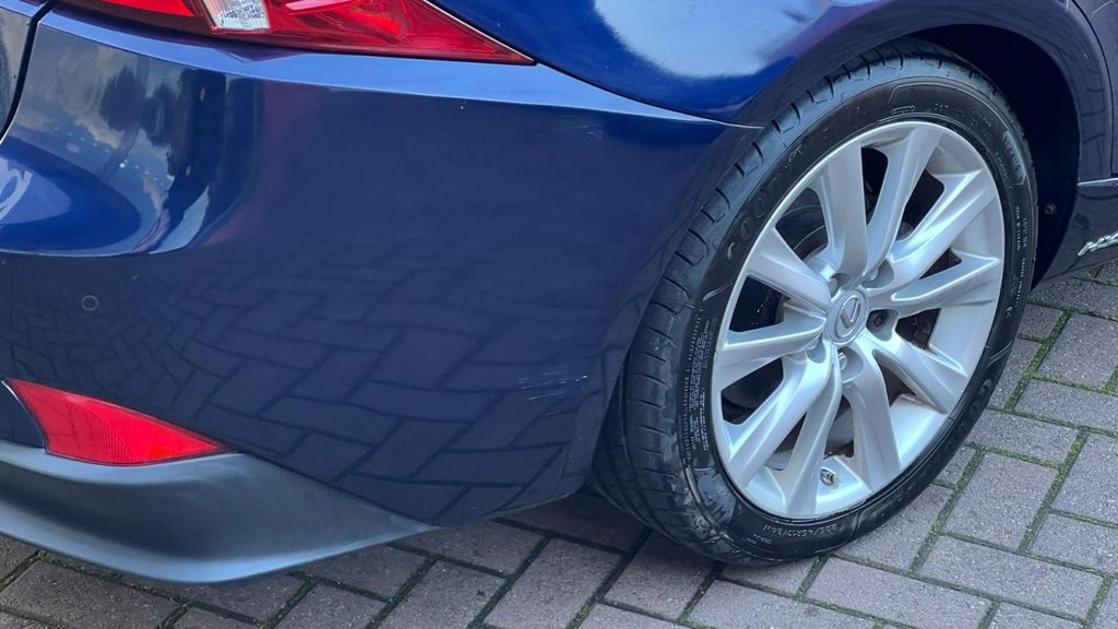 Used Lexus IS 2015 for sale - 76570604: Photo 35