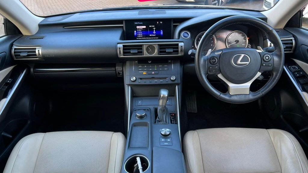 Used Lexus IS 2015 for sale - 76570604: Photo 38