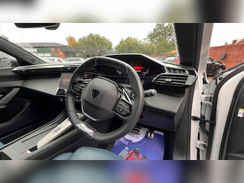 Used Peugeot 308 2022 for sale - 76168463: Photo 3