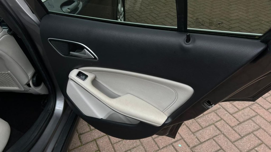 Used Mercedes-Benz GLA 2014 for sale - 76309376: Photo 30