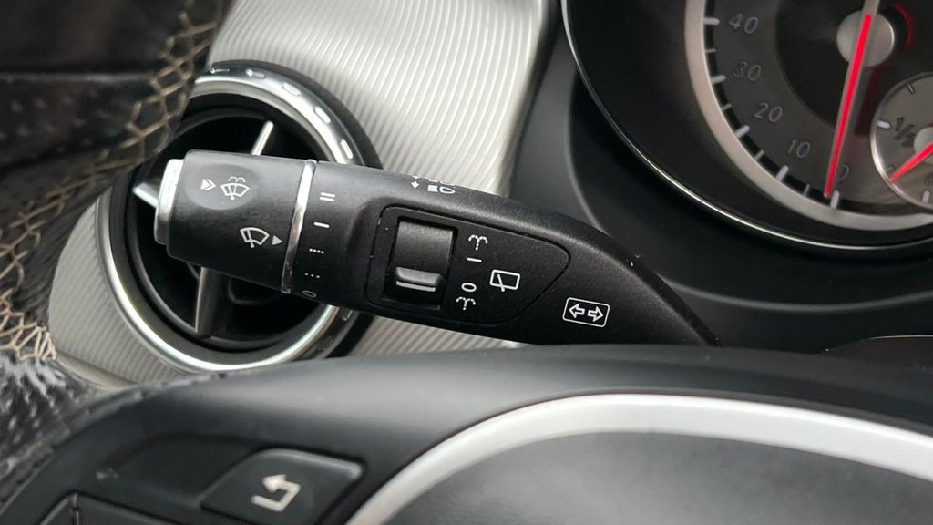 Used Mercedes-Benz GLA 2014 for sale - 76309376: Photo 32