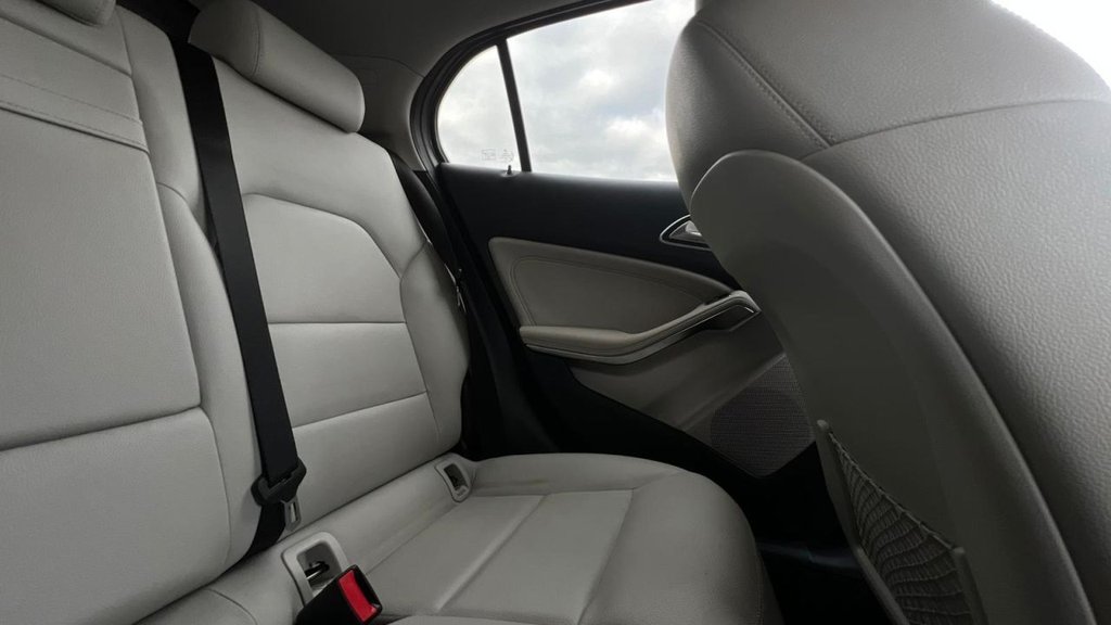 Used Mercedes-Benz GLA 2014 for sale - 76309376: Photo 37