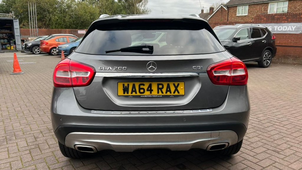 Used Mercedes-Benz GLA 2014 for sale - 76309376: Photo 5