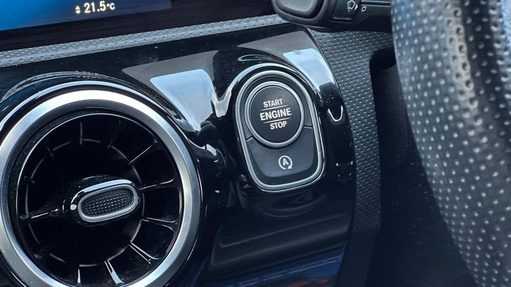 Used Mercedes-Benz CLA 2019 for sale - 76080645: Photo 31