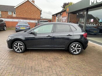 Used Volkswagen Polo 2020 for sale - 75912387: Photo