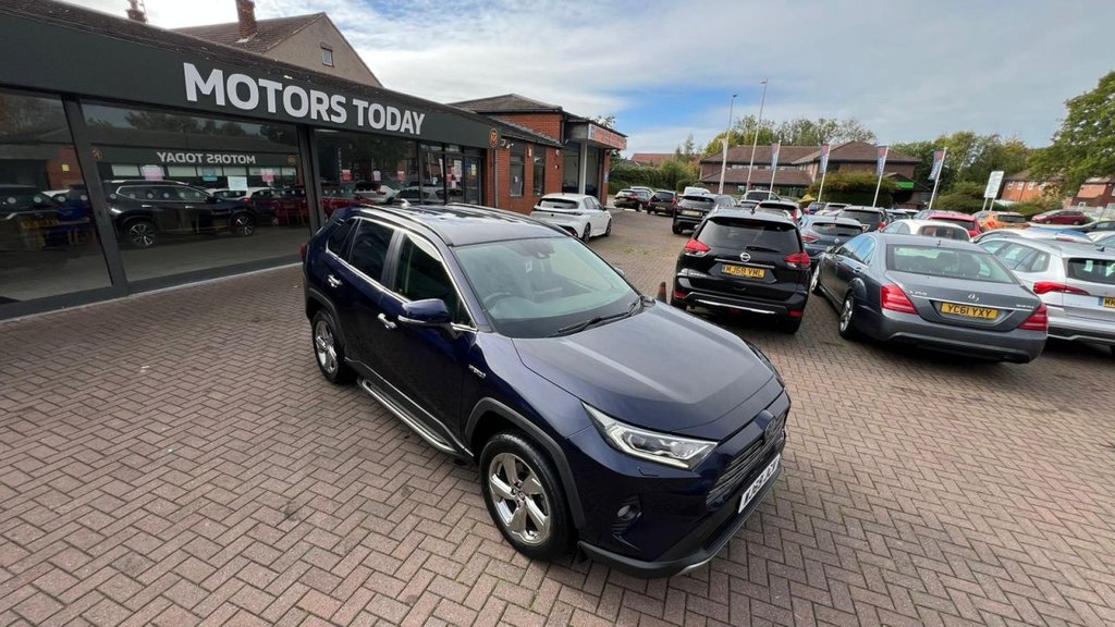 Used Toyota RAV4 2019 for sale - 76203302: Photo 11