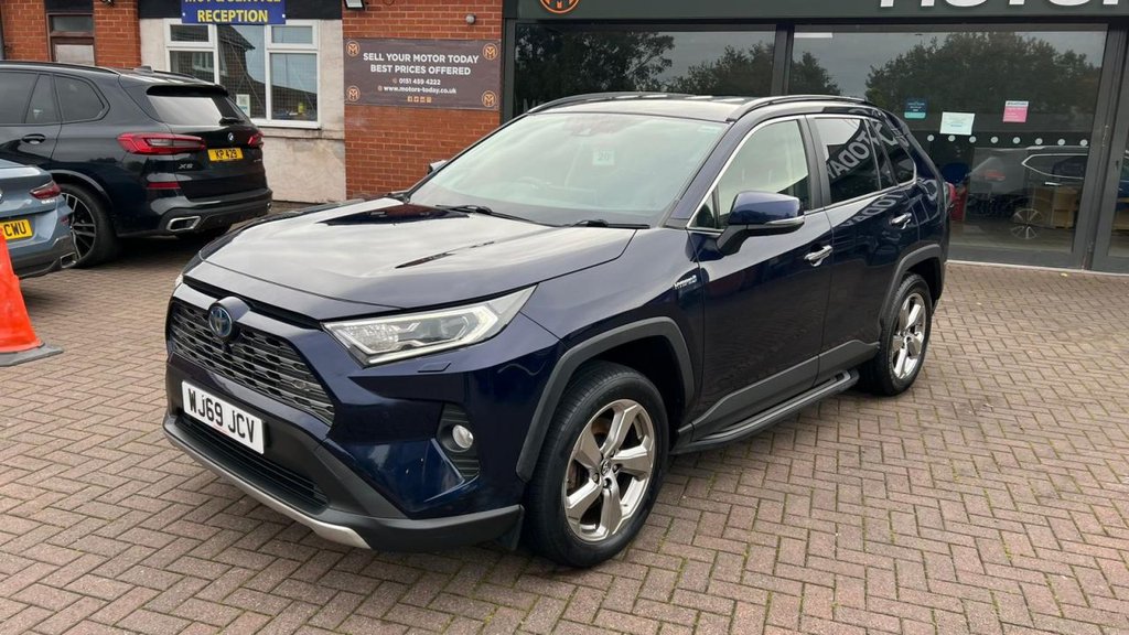 Used Toyota RAV4 2019 for sale - 76203302: Photo 13