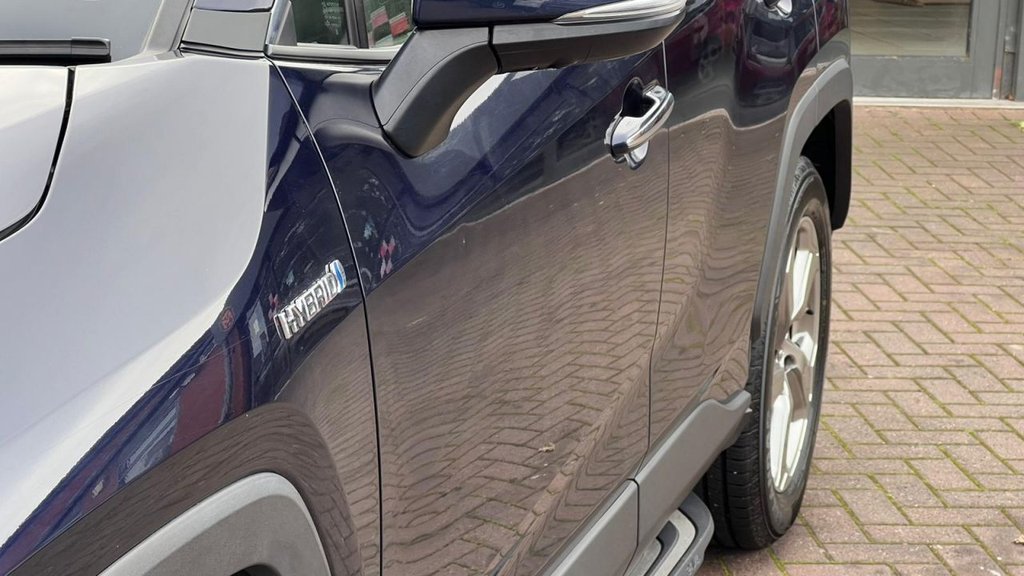 Used Toyota RAV4 2019 for sale - 76203302: Photo 15