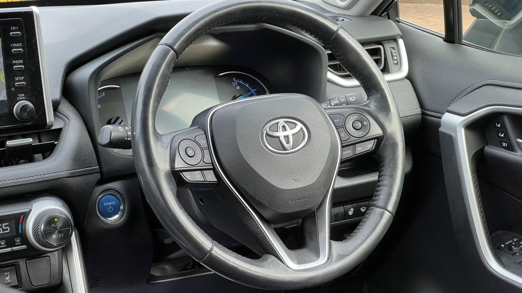 Used Toyota RAV4 2019 for sale - 76203302: Photo 5